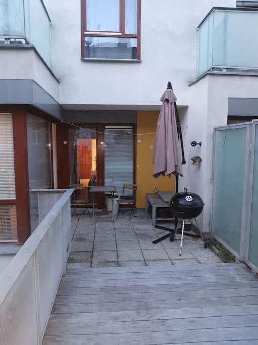 Auriapartments Karlin 2Kk S Terasou A Parkovanim Praga Exterior foto